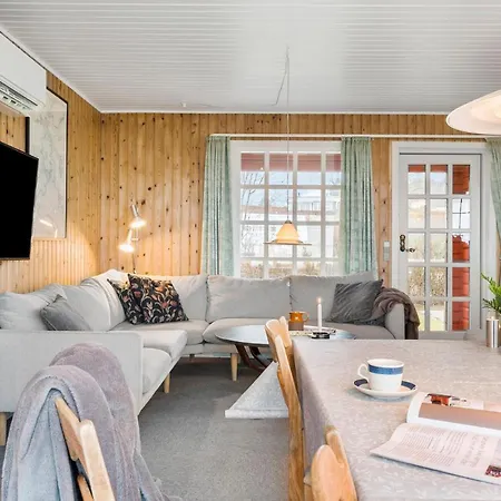 Cozy In Bjert With Wifi Сasa de vacaciones